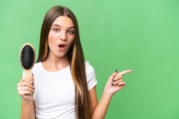 Dlaczego włosy się puszą i jak sobie z tym radzić?