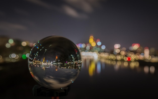 Jak przeliczyć 60 luksów na lumeny?