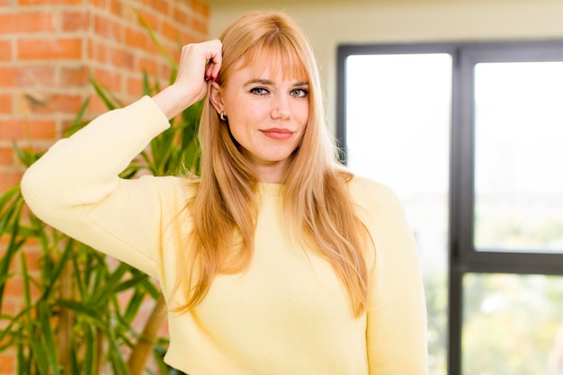 Jak uratować suche włosy po rozjaśnieniu?