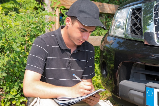 Jak za darmo sprawdzić historię auta po numerze VIN?