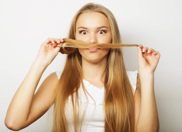 Jak długo efekty nanoplastii utrzymują się na włosach?