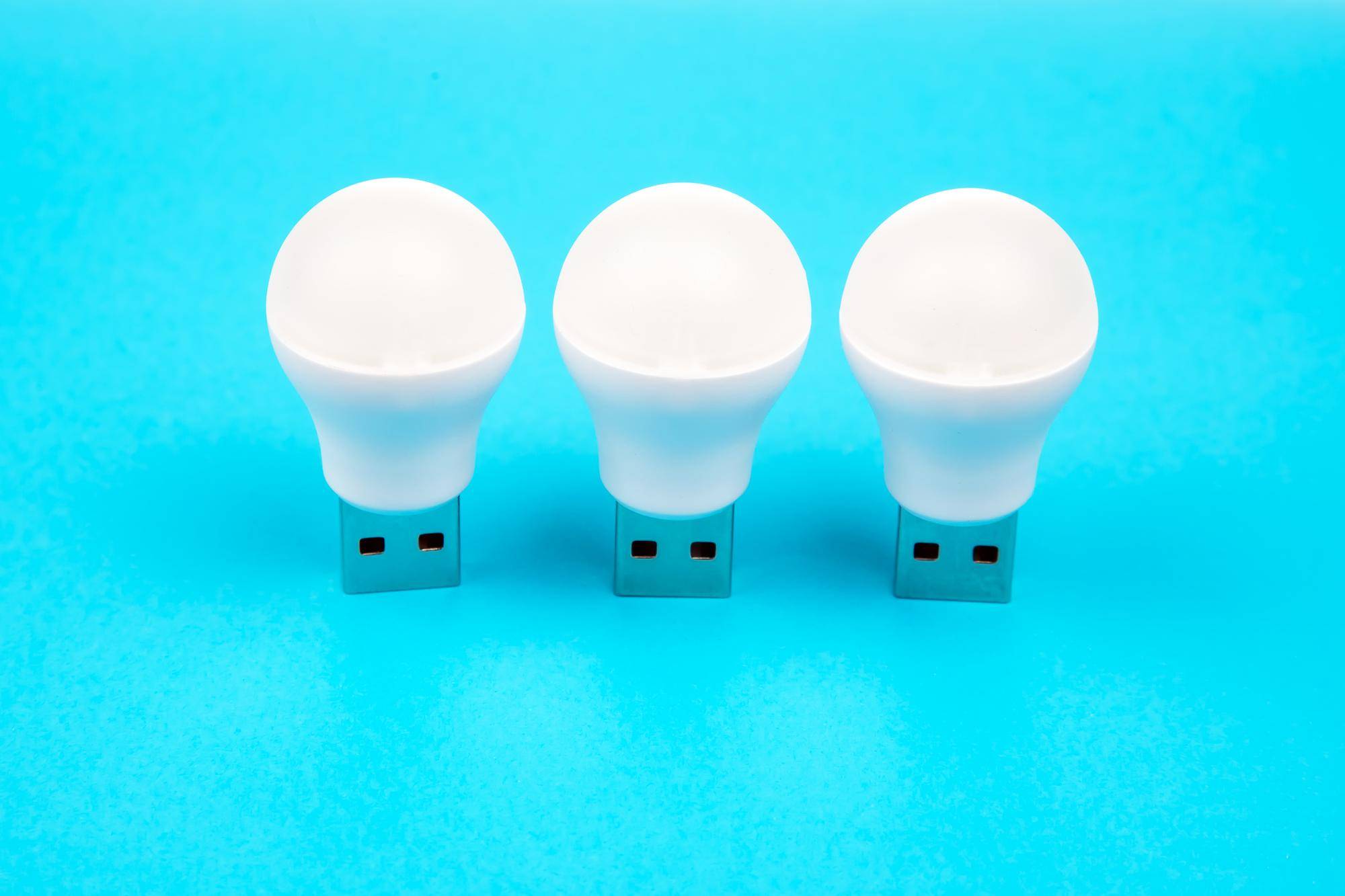 Ile tradycyjnych watów zastępuje żarówka LED 9W?